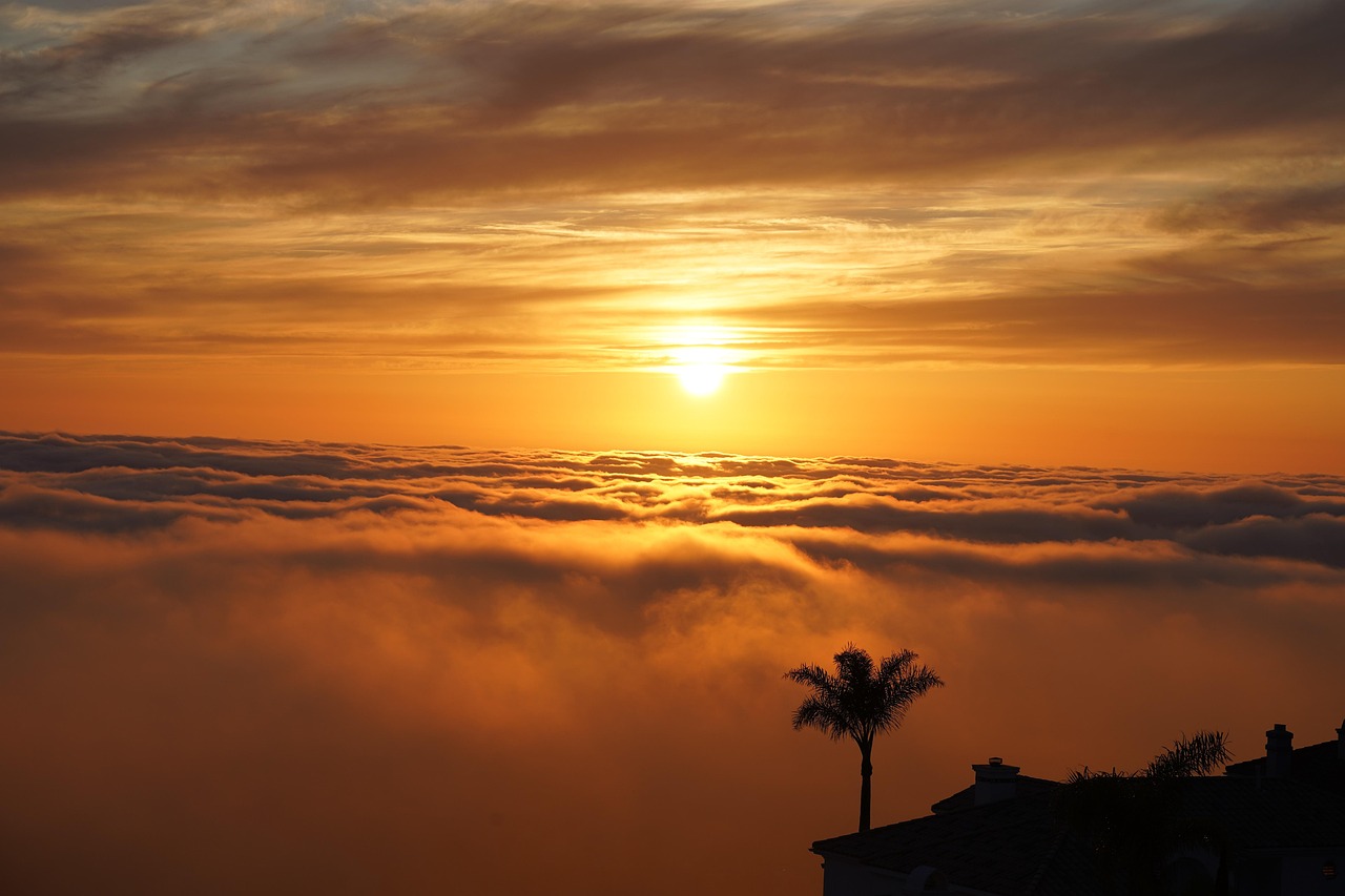 Reading the Sky: A Beginner's Guide to Coastal Weather